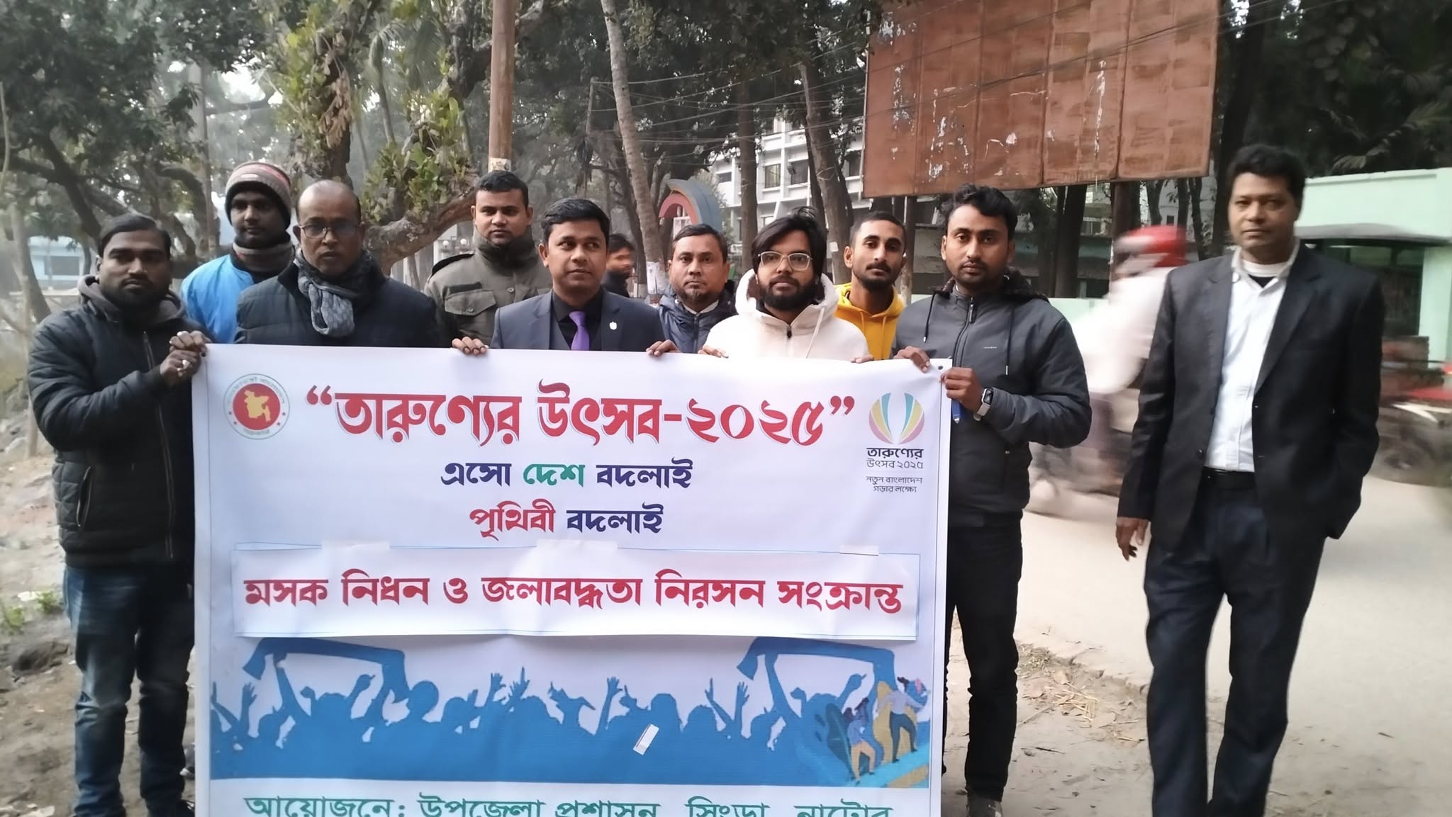 Semiz ayollar orgazm porno video Pantyhose jinsiy aloqada yana bir ayol